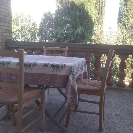 Agriturismo Santa Croce San Gimignano Esterno foto