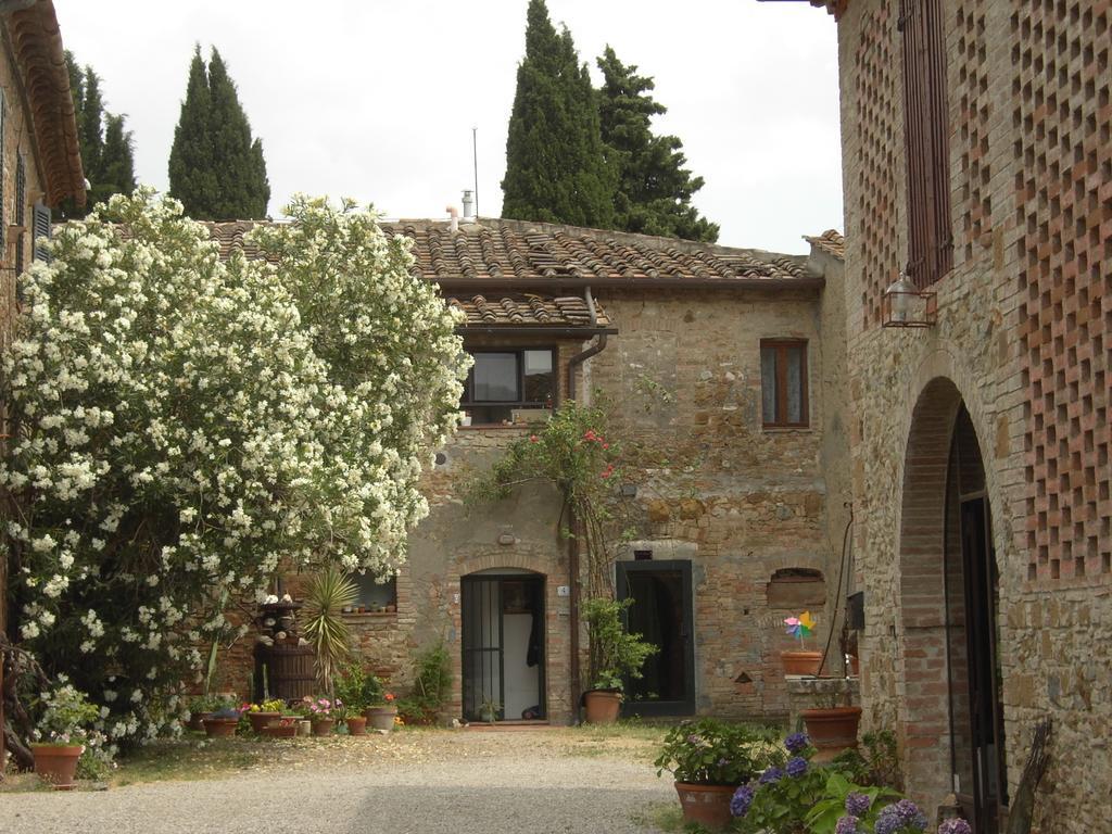 Agriturismo Santa Croce San Gimignano Esterno foto