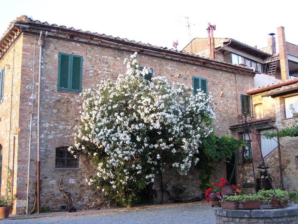 Agriturismo Santa Croce San Gimignano Esterno foto